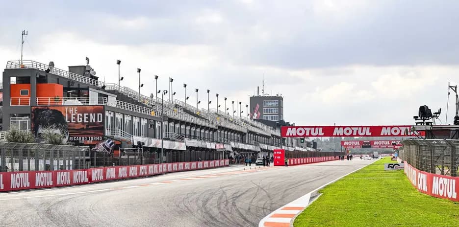 Motul Grand Prix of Valencia motorcycle transport page for UK riders